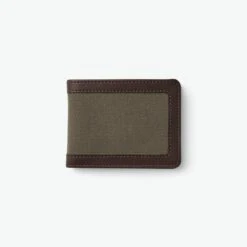 Filson Outfitter Wallet