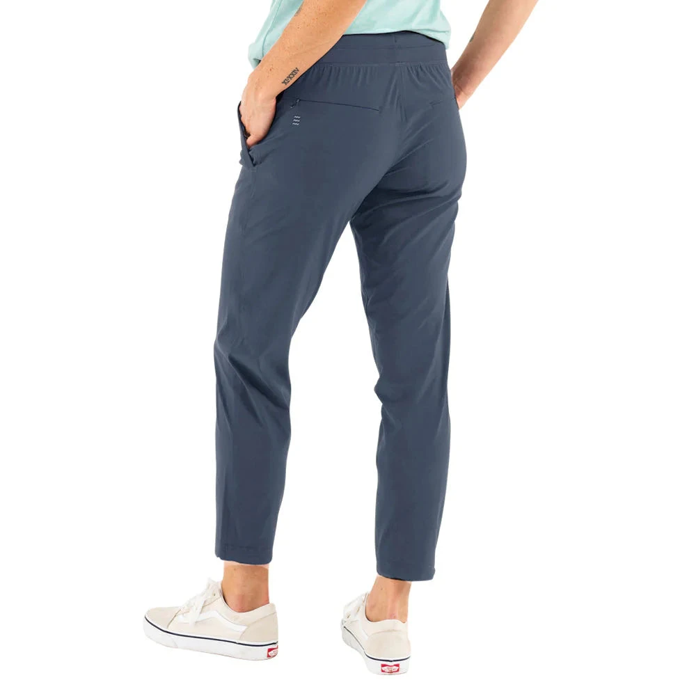 Free Fly Women's Breeze Cropped Pant 4 Free Fly Women's Breeze Cropped Pant - Image 2