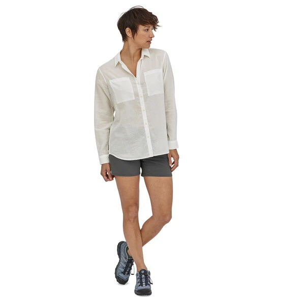 Patagonia Women's Lightweight A/C Buttondown 7 Patagonia Women's Lightweight A/C Buttondown - Image 5
