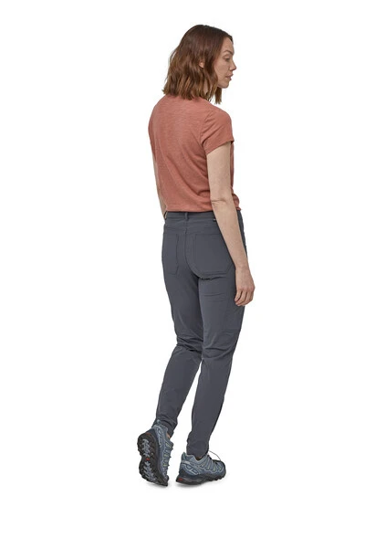 Patagonia Women's Skyline Traveler Pants - Short 5 Patagonia Women's Skyline Traveler Pants - Short - Image 3