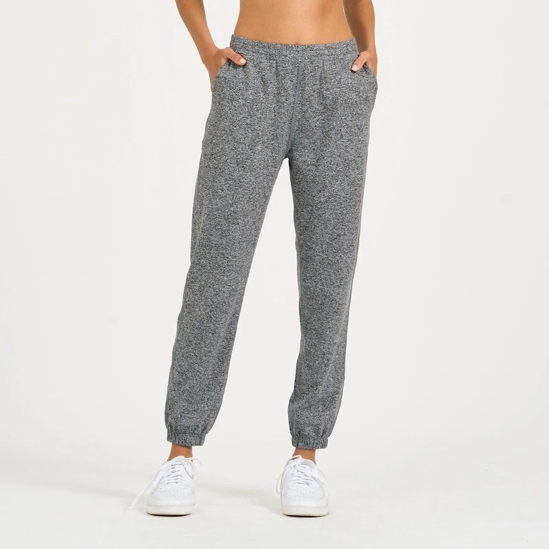 Vuori Women's Boyfriend Jogger 6 Vuori Women's Boyfriend Jogger - Image 4