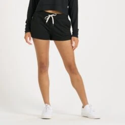 Vuori Women's Halo Performance Short 13 Vuori Women's Halo Performance Short -Arctery Clothing Shop vuori womens halo performance short 4