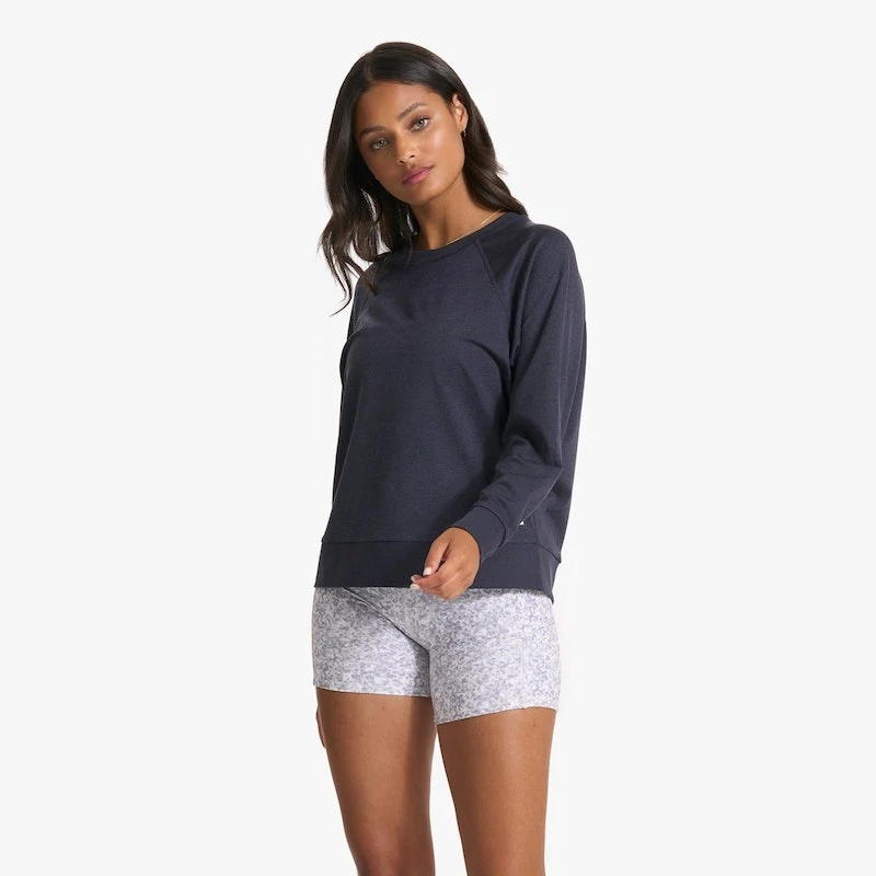 Vuori Women's Long-Sleeve Halo Crew 6 Vuori Women's Long-Sleeve Halo Crew - Image 4